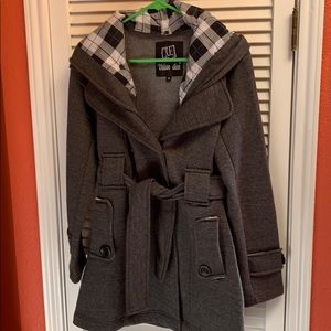Women’s coat. Size M